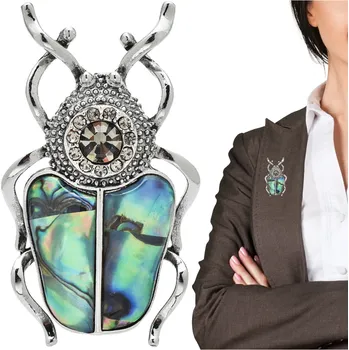 Brož Camerazar Stříbrná brož se zirkony ve tvaru skarabea s perletí