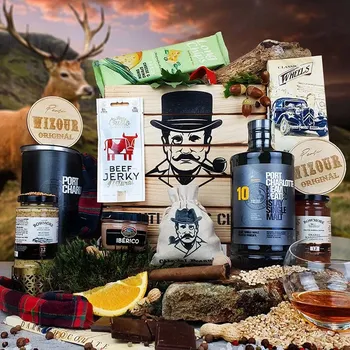 Dárkový potravinový koš Dárková bedna s páčidlem se skotskou whisky Port Charlote | Originální luxisní dárkové balení se skotskou whisky pro muže