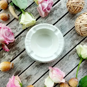 BERNADOTTE IVORY popelník, slonová kost, Thun 1794 (Porcelánový popelník 2. jakost)