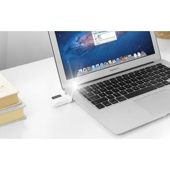 Čtečka paměťových karet ČTEČKA paměťových karet UGREEN SD/MICRO SD s USB 3.0