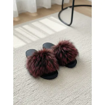 Dámské pantofle Dámské huňaté papuče s kožíškem Model 24 černo-červené, VELIKOST 37