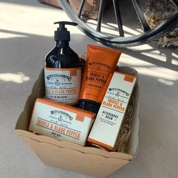 Pánský parfém Pánská kosmetika Scottish Fine Soaps, vůně černý pepř a ostropestřec Šampón