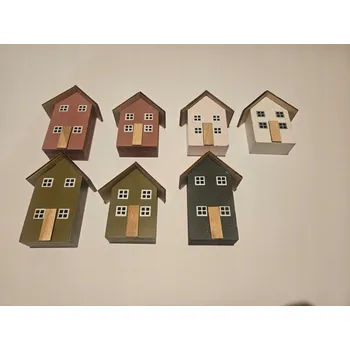 Obraz Dřevěný dekorativní domeček, figurka 8,5x4x12 olivově zeleň