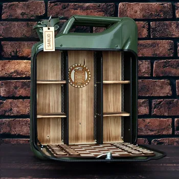 Dárkový potravinový koš Sablio Luxusní dárkový kanystr / minibar - zelený - prázdný - Šachový bar