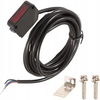 FOTOELEKTRICKÝ DIFÚZNÍ SNÍMAČ E3Z-D82 12/24V DC NO/NC PNP DOSAH