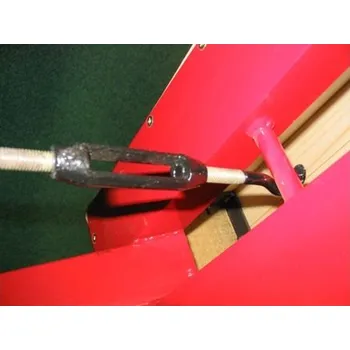 Gymnastický kůň Uchycení gymnastického koně a kozy k podlaze