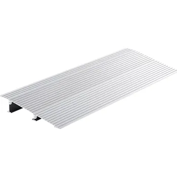 Nakládací rampa pro vozidlo Vevor Prahová rampa 2" výška, 800 lbs nosnost, nastavitelná pro vozíky