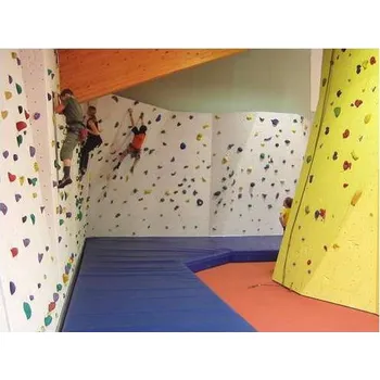 Gymnastika Žíněnka 250x310x15 cm, boulderka pod horolezeckou stěnu