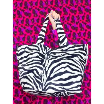 Kabelka Princess Tiramisu giga purse - velká chlupatá taška Zebra