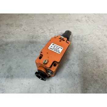 spínač Polohový - koncový spínač SEZ KS 10-33 500V 10A