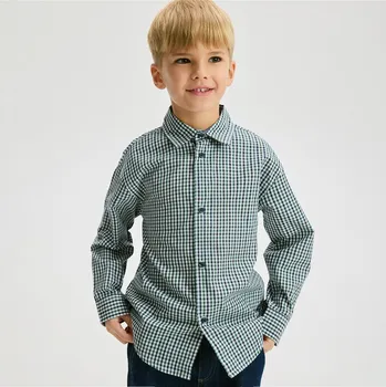 Chlapecká košile Reserved - Košile s jemnou kostkou - zelená - 870FG-77X - 870FG-77X-134