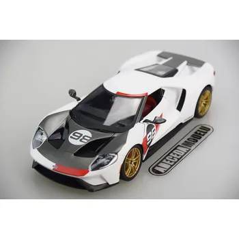 autíčko Ford GT Heritage Edition 2021 (sběratelský model, určeno pouze k vystavení)