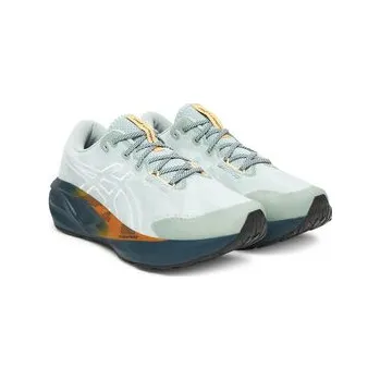 Pánská obuv Běžecké boty Asics Novablast 5 Tr 1011C138 Zelená 42_5