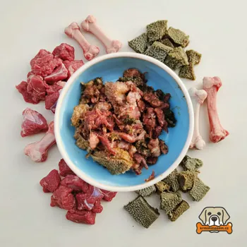 Krmivo pro psa BARF - Kráva + krůta komplet s dršťkami 1kg KRMIMMASEM.CZ KM_255/FB