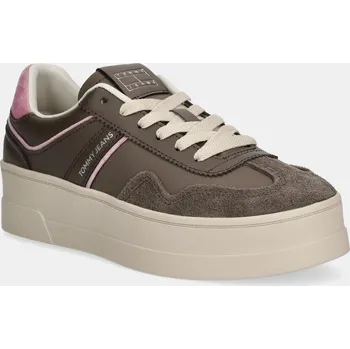 Dámské tenisky Tenisky Tommy Jeans THE GREENWICH FLATFORM dámské, hnědá barva, EN0EN02902 88X, EUR 41