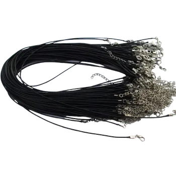 Černá kožená šňůrka na krk s karabinkou – bižuterní, 50 cm