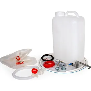 Příslušenství ke karavanu Vodovodní sada Reimo s čerpadlem, kanystry a kohoutkem