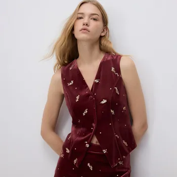 Dámské tričko Reserved - Sametová vesta s aplikací - bordó - 575JT-53X - 575JT-53X-L