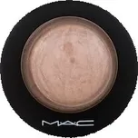 MAC Luxusní zapečený rozjasňující pudr (Mineralize Skinfinish) 10 g Odstín Global Glow woman
