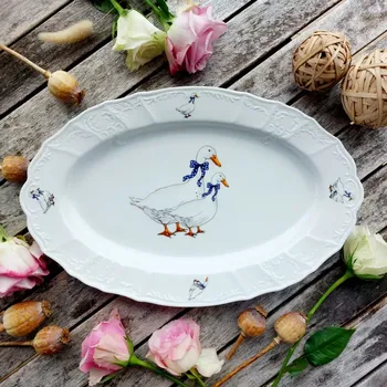 BERNADOTTE mísa oválná 36 cm, husy, Thun 1794 (Porcelánová mísa 2. jakost)