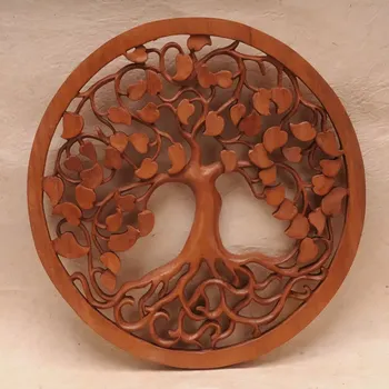 Dřevořezba Mandala průměr 40 cm s motivem Stromu života a listů