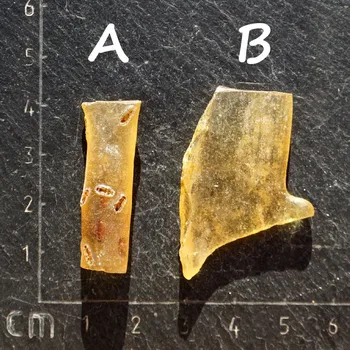 Přírodní kámen Jantar surový (466), , skladem