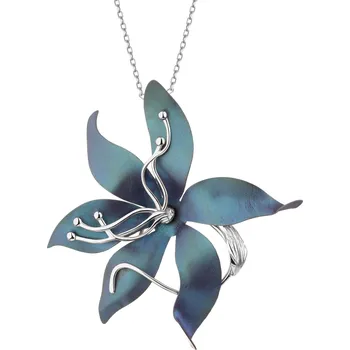 Brož Brož – přívěsek ze stříbra a titanu – květ - AP544-2555