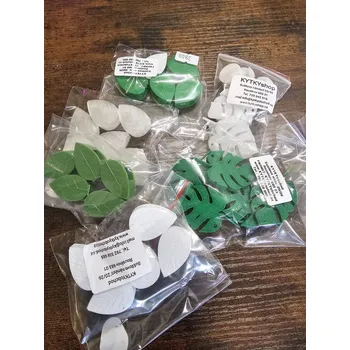 Úchytka na stěnu / List (Příchytka)