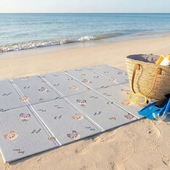 Hrací deka LALALU Adventure Funny Puppies – Skládací kempingová podložka na hraní