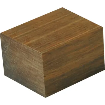 Poštovní známka Guajak č. 29, 30 x 39 x 48 mm