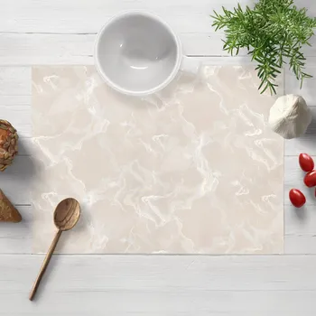 prostírání Sametové prostírání na stůl Isabela IBL-018 Zlatý/kouřový mramor na pudrově béžovém 30x40 cm