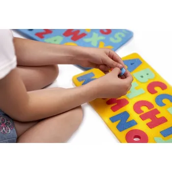 MADE MALÝ GENIUS Pěnové puzzle Didaktická hračka MIX 6ks vkladaček 3+