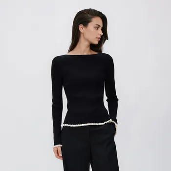 Dámský svetr Reserved - Svetr s&nbsp;volány na rukávech - černý - 721II-99X - 721II-99X-L