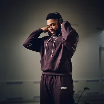 Pánská mikina GymBeam Aura Hoodie Tee Brown M hnědá