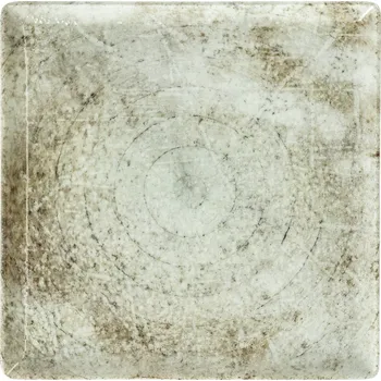 Talíř Čtvercový vrchol Gironia