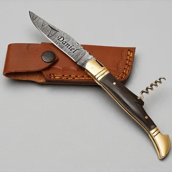 Kuchyňský nůž Exkluzivní nůž z damascénské oceli s otvírákem na víno a rukojetí z buvolího rohu
