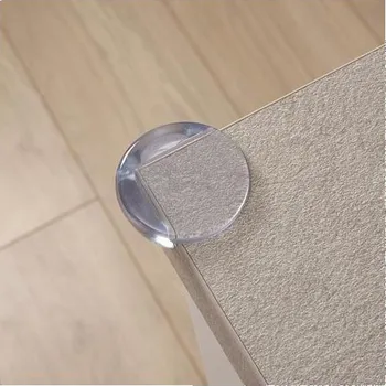 Dětská zábrana CLIPPASAFE Plastová ochrana rohů 4ks