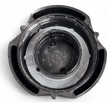 Sekačka Víčko palivové nádrže Briggs Stratton Quantum - nový (692046, 793606, 796577)