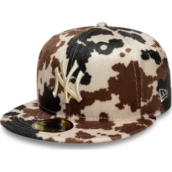 Kšiltovka Kšiltovka New Era - Animal Pack 59FIFTY MLB Cow Print - NY Yankees velikosti fitted caps 7 (55.8 cm)