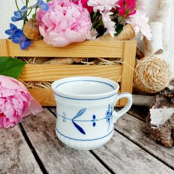 PERLOVÝ malý hrnek 260 ml, ECO cibulák, Český porcelán Dubí (Porcelánový hrnek 2. jakost)