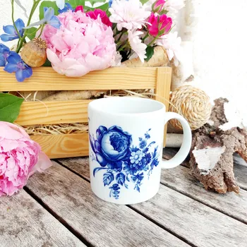 SIK hrnek 310 ml, modrá růže, Český porcelán Dubí (Porcelánový hrnek 2. jakost)