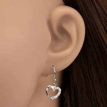 Náušnice Visící náušnice ze stříbra 925 - obrysové srdce se zirkony, uchycení uprostřed