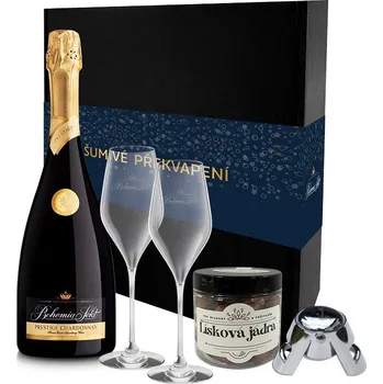 Dárkový set s Bohemia Sekt Prestige Chardonnay brut a lískovými ořechy