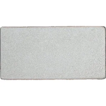 Přípravek na tvář Jednotlivý lisovaný rozjasňovač Benecos IT-PIECES Refill stříbrný shooting star 3 g