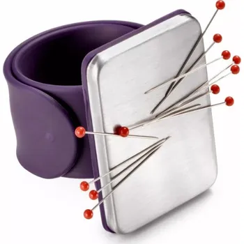 Magnetický jehelníček na ruku fialový PRYM Love