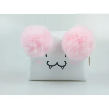 Kosmetická taška Kosmetická taštička s bambulkami