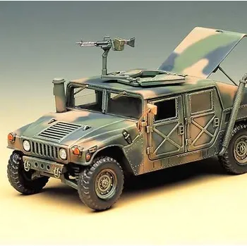 Plastikový model Academy Model Kit military 13241 - M-1025 ARMORED CARRIER (1:35)