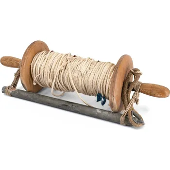 Olovnice námořní s lanem pro měření hloubky