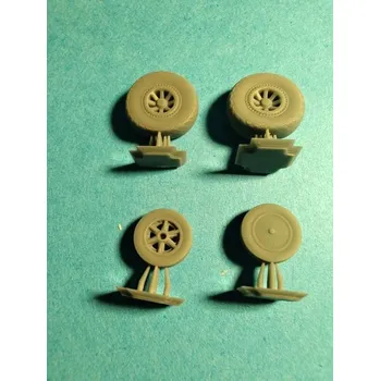 Plastikový model Fly 1/72 Tigercat wheels with treads - loaded (FLY)