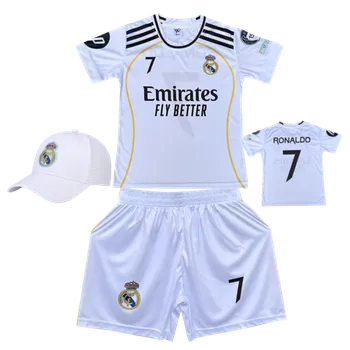 Míčový sport Numberoplus Premium dětský fotbalový dres Komplet + fotbalová kšiltovka Real Madrid FC 2025/2026 - Cristiano Ronaldo.CR7 Fly Better Velikost: 15 let (vel.164)